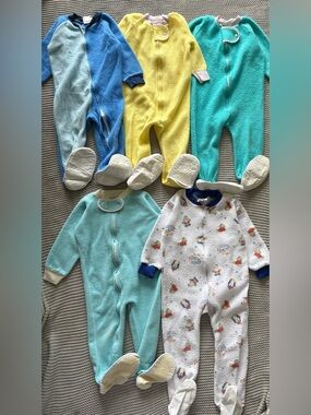 Bundle Lot of 5: Vintage Fleece Plastic Footed PJ Onesie Sleepers Size 3/4